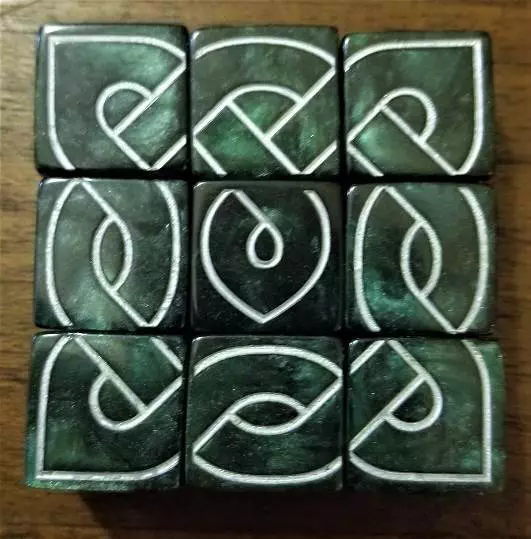 Knot Dice Transformation Puzzle
